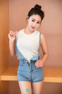 女家教林佩佩