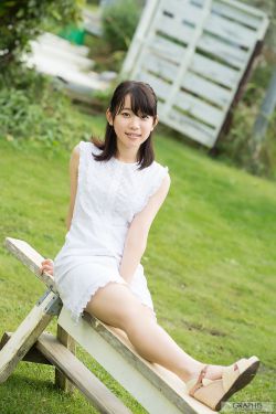 人间水蜜桃三女一男网名